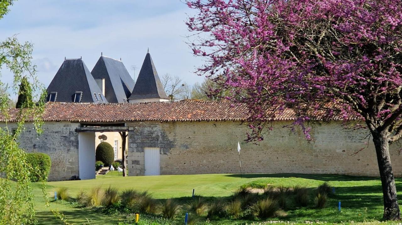 Chateau De La Vallade Saint-Porchaire Ngoại thất bức ảnh